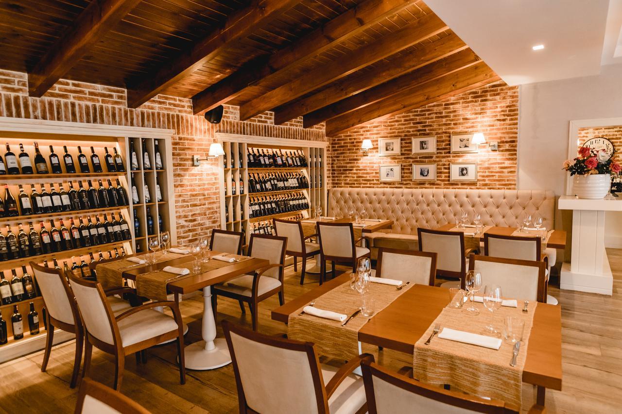Green House Hotel & Restaurant Tirana Exterior foto